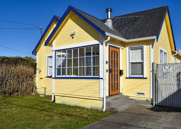 Eureka Cottage Near Sequoia Park & Old Town!